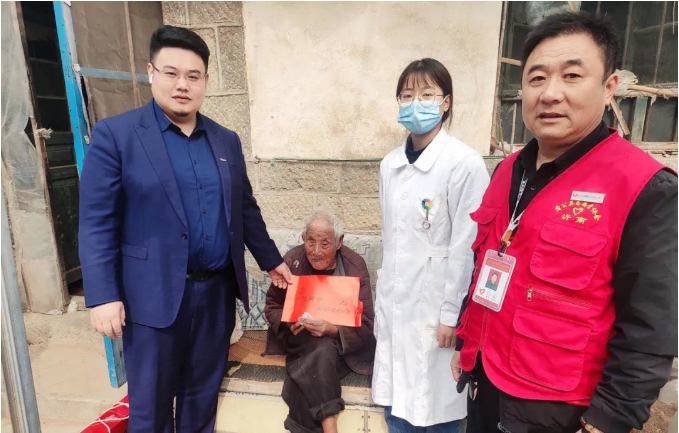 愛在重陽節(jié)，慰問暖人心